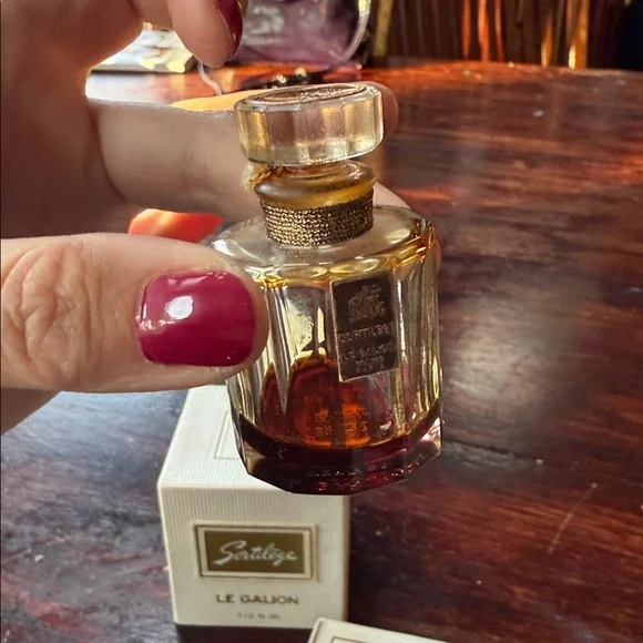 Vintage perfumes 1930s-1950s lot of 5 bottles